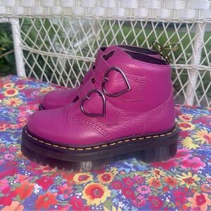 DOC MARTENS Magenta Leather DEVON Heart Boots Nappa US 7 EURO 38 UK 5 DR MARTENS